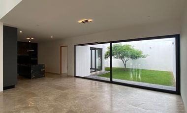 Hermosa residencia en VENTA San Nicolás Premier