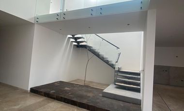 Hermosa residencia en VENTA San Nicolás Premier