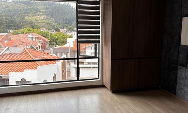 Amplia casa moderna cerca del Monay Shopping con 4 habitaciones y área BBQ