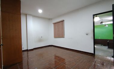 LOCAL Y DEPARTAMENTO EN VENTA LOMAS DE CASA BLANCA