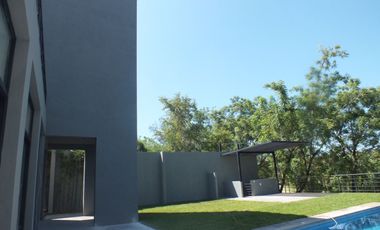 Casa en venta Club de Golf  Santa Fe, Xochitepec, Morelos