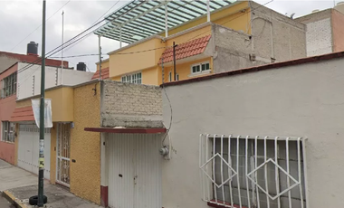 CASA EN AZCAPOTZALCO COLONIA LA PETROLERA