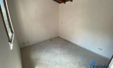 ARRIENDO APARTAESTUDIO ARANJUEZ