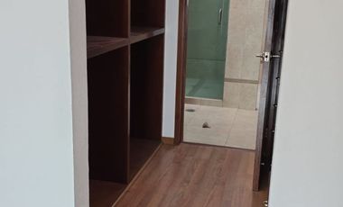 CASA EN RENTA UBICADA EN LA VISTA COUNTRY CLUB CLUSTER VISTA FLORIDA