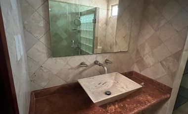 CASA EN RENTA UBICADA EN LA VISTA COUNTRY CLUB CLUSTER VISTA FLORIDA