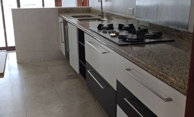 CASA EN RENTA UBICADA EN LA VISTA COUNTRY CLUB CLUSTER VISTA FLORIDA