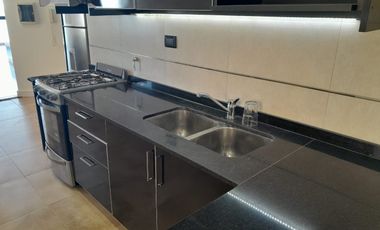 DEPARTAMENTO EN DÚPLEX 5 AMBIENTES. VISTA AL MAR. LA PERLA. MAR DEL PLATA.