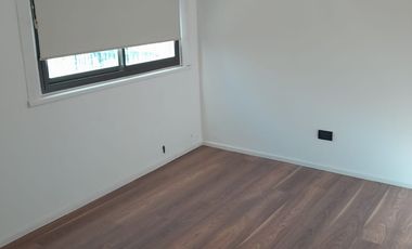 DEPARTAMENTO EN DÚPLEX 5 AMBIENTES. VISTA AL MAR. LA PERLA. MAR DEL PLATA.