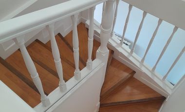 DEPARTAMENTO EN DÚPLEX 5 AMBIENTES. VISTA AL MAR. LA PERLA. MAR DEL PLATA.