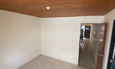 SE ARRIENDA APARTA ESTUDIO