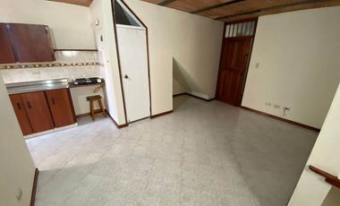 ARRIENDO APARTAMENTO CAMPO VALDES