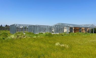 Venta Parcela con Proyecto de Casa en Construcción –Colonia Alemana