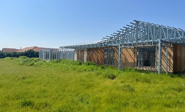 Venta Parcela con Proyecto de Casa en Construcción –Colonia Alemana