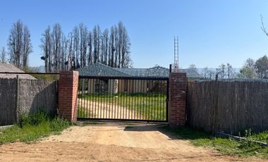 Venta Parcela con Proyecto de Casa en Construcción –Colonia Alemana