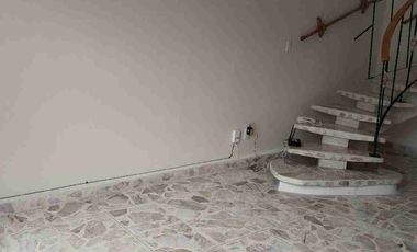 RENTO CASA Con jardín Coapa los Cedros, Calzada de las bombas, Eje 3 Cafetales, a 10 minutos de la Marina