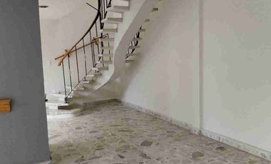 RENTO CASA Con jardín Coapa los Cedros, Calzada de las bombas, Eje 3 Cafetales, a 10 minutos de la Marina