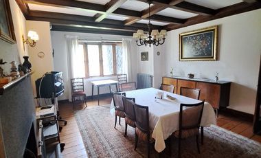 Gran y hermosa casa en esquina 6D, 4B, 6E   estilo inglés en barrio residencial de  Miraflores , Viña del Mar