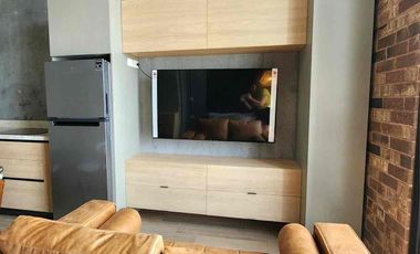 Rentó departamento tipo loft Barrio W, a una cuadra de Macroplaza