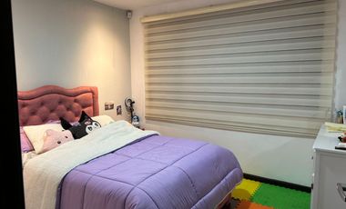 Hermosa casa amoblada con parqueadero y área verde en Baños 🏡