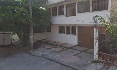 EXCELENTE OPORTUNIDAD DE ADQUIRIR  HERMOSA EN VENTA, CASA EN EXCELENTE UBICACIÓN