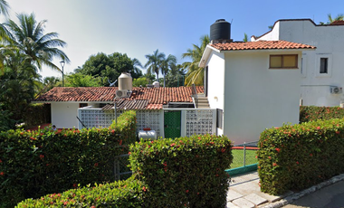 BONITA CASA EN IXTAPA  ZIHUATANEJO