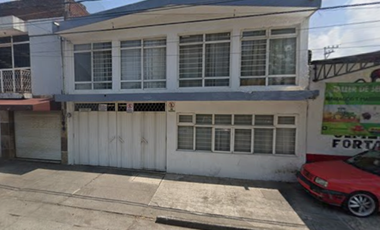 VENTA DE CASA EN LA TAMACUA, URUAPAN, MICHOACAN.