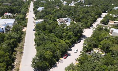 Lote Residencial en Riviera Tulum – Inversión Ideal con Seguridad y Amenidades
