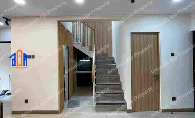 Furnished 4 Kamar Tidur Strategis Nyaman Dekat Ciputat