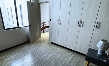 En Venta Casa En Ricaurte, Dentro de Condominio, Cuenca