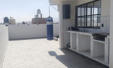 CASA DE 3 PISOS EN VENTA EN SOLEDAD DE GRACIANO SANCHEZ