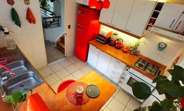 Se Arrienda amplia e iluminada casa