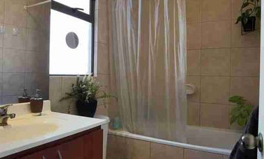 Se Arrienda amplia e iluminada casa