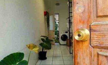 Se Arrienda amplia e iluminada casa