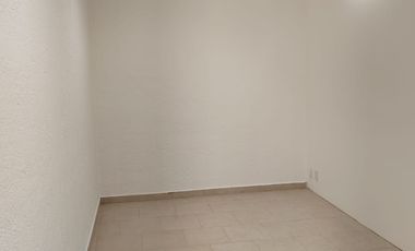 Camelinas: Local comercial amplio con excelente ubicación