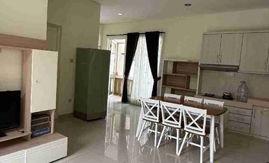 Disewakan rumah sgt rapih siap huni semi furnish di Residence One-Bsd City