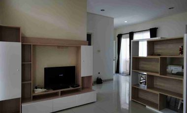 Disewakan rumah sgt rapih siap huni semi furnish di Residence One-Bsd City