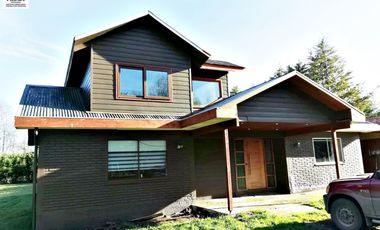 Amplia casa a minutos de Villarrica