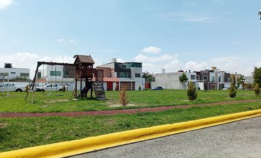 Casa en Venta En Fraccionamiento Puerta de Hierro Seguridad, Plusvalía y Excelente Ubicación.