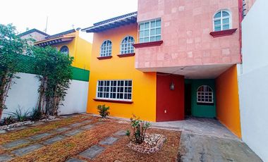 Casa en Venta En Fraccionamiento Puerta de Hierro Seguridad, Plusvalía y Excelente Ubicación.