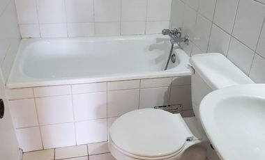 Arriendo casa remodelada  en Fundo El Carmen 3 dormitorios , 2 baños