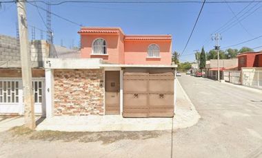 VENTA DE CASA EN CASUARINA ARBOLEDAS TULA
