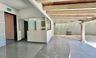 Local Comercial en Renta, Av Américas