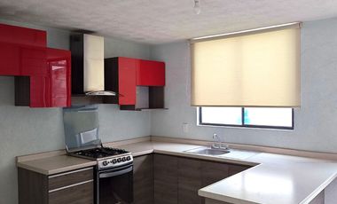 CASA EN RENTA EN VISTA SUR, TLAJOMULCO