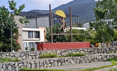 CASA EN RENTA EN VISTA SUR, TLAJOMULCO