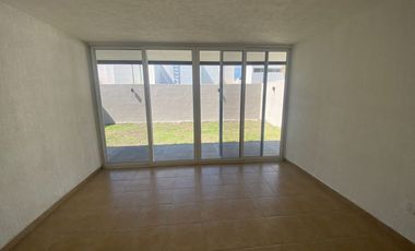 CASA 100% REMODELADA EN VILLA ANTIGUA, EL PUEBLITO, CORREGIDORA, QRO.