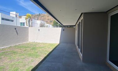 CASA 100% REMODELADA EN VILLA ANTIGUA, EL PUEBLITO, CORREGIDORA, QRO.