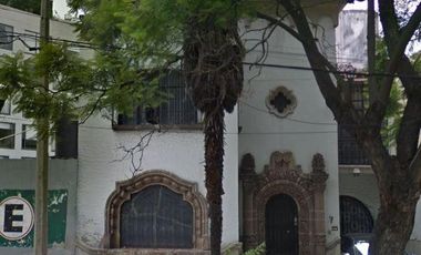 CASA EN REMATE CUAUHTEMOC