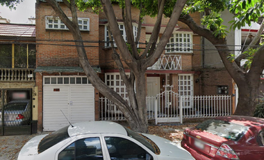 CASA EN REMATE CUAUHTEMOC