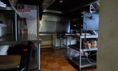 VENDO EXCELENTE PROPIEDAD PARA NEGOCIO UBICADO EN AVENIDA MUY TRANCITADA