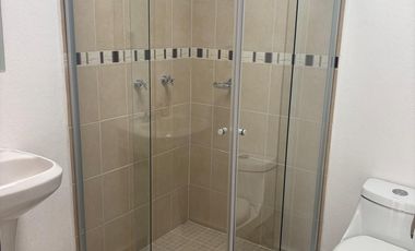 BONITA CASA EN RENTA EN FRACC. MISIONES FRENTE A PARQUE TOLUCA 2000, A UN COSTADO DE PEGASO Y A 15 MIN DE AEROPUERTO DE TOUCA